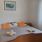 Apartament Irena Božava