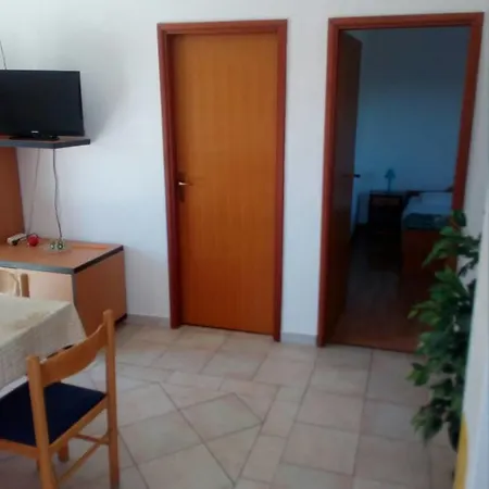 Irena Apartament Božava