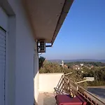 شقة Irena *