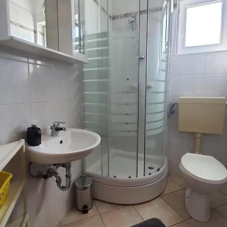 Irena Apartment *